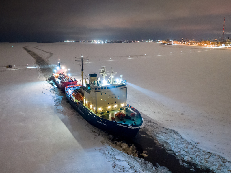 Лоцмейстерское судно «вавчуга». Северная двина судно. Судно северная двина росморпорт. Судно диксон архангельск. Росморпорт мурманский филиал.